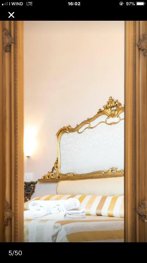 Il Giardino Degli Artisti Apartment Parma Italy
