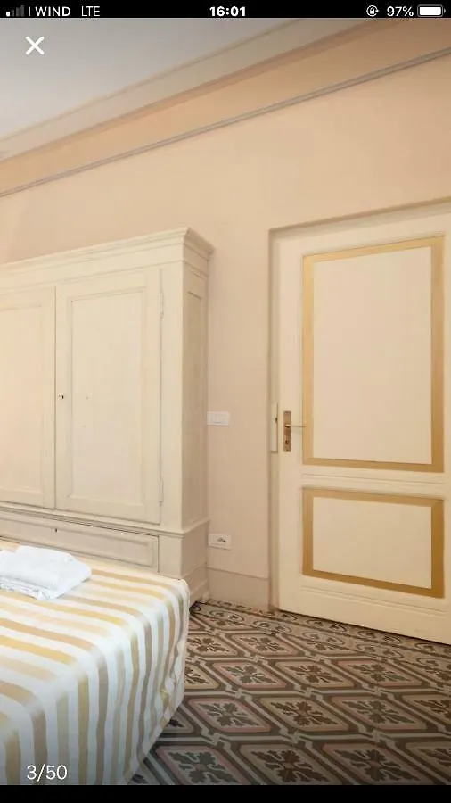 Il Giardino Degli Artisti Apartment Parma Italy